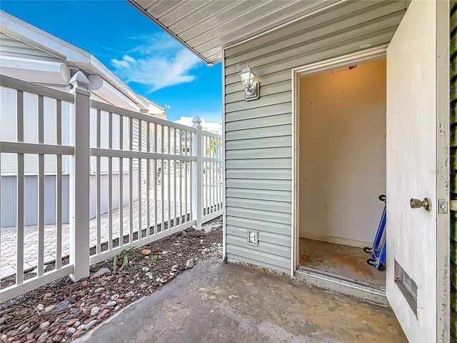 6826 STONES THROW CIRCLE N 11101, St Petersburg, FL 33710