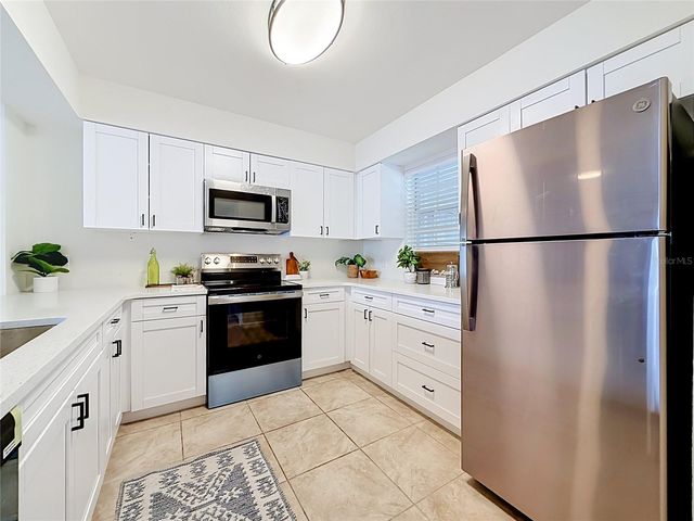 6826 STONES THROW CIRCLE N 11101, St Petersburg, FL 33710