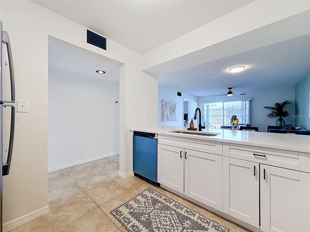 6826 STONES THROW CIRCLE N 11101, St Petersburg, FL 33710