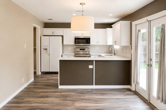 7710 Fallen Pine, Converse, TX 78109
