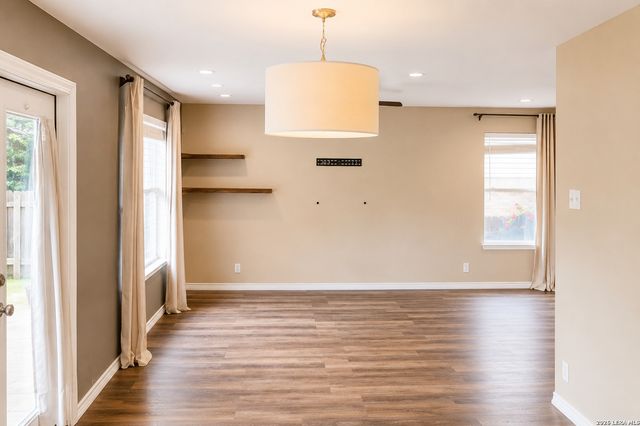 7710 Fallen Pine, Converse, TX 78109