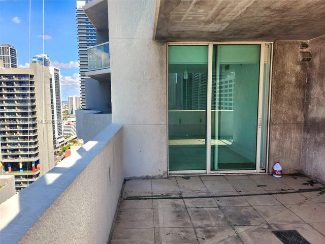 244 Biscayne Blvd 2809, Miami, FL 33132
