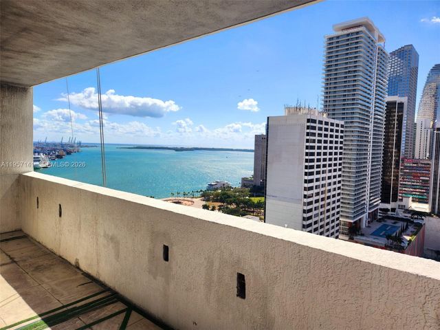 244 Biscayne Blvd 2809, Miami, FL 33132