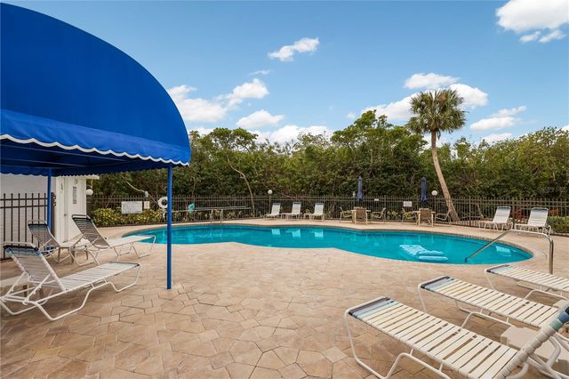 3601 E BAY DRIVE 106, Holmes Beach, FL 34217
