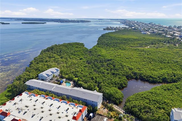 3601 E BAY DRIVE 106, Holmes Beach, FL 34217