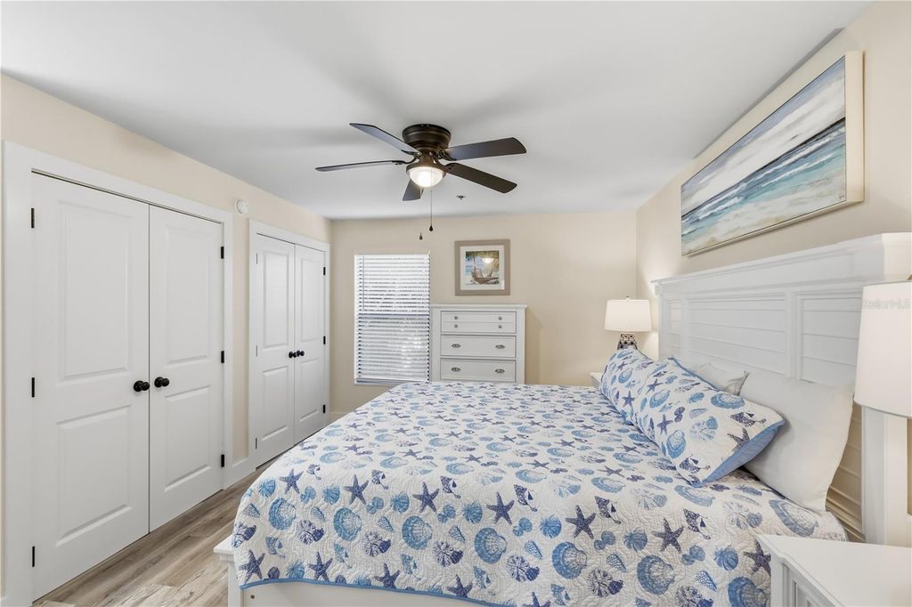 Image 13 of property listing at 3601 E BAY DRIVE 106, Holmes Beach, FL 34217