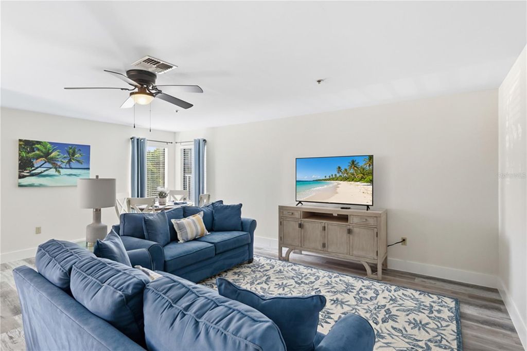 Image 5 of property listing at 3601 E BAY DRIVE 106, Holmes Beach, FL 34217