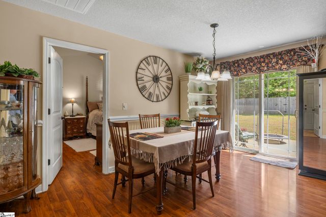 610 Chastine Drive, Spartanburg, SC 29301