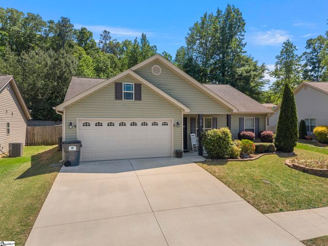 610 Chastine Drive, Spartanburg, SC 29301