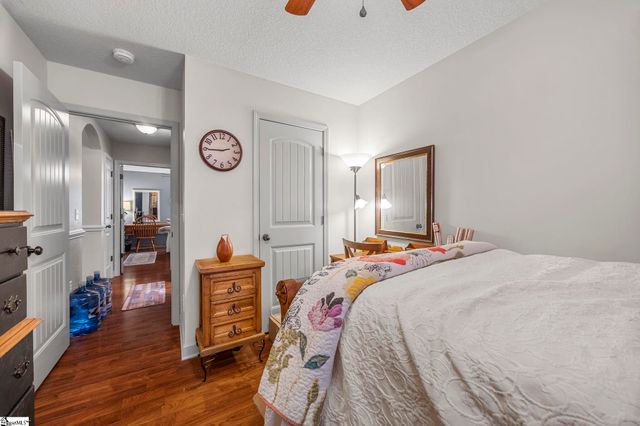 610 Chastine Drive, Spartanburg, SC 29301