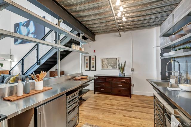 245 5th Street 106, San Francisco, CA 94103