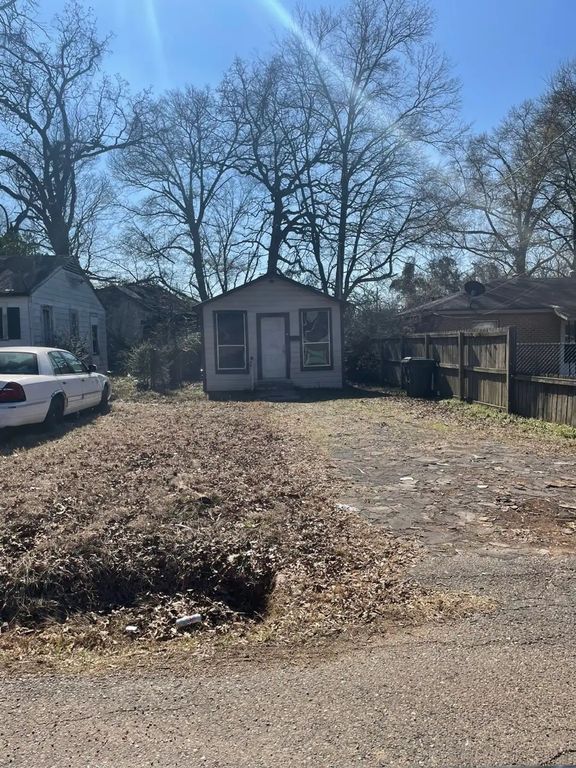 2623 Regent Street, Shreveport, LA 71103
