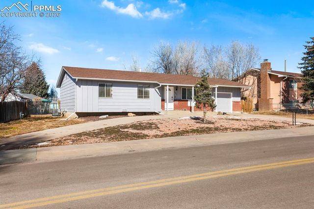6830 Defoe Avenue, Colorado Springs, CO 80911