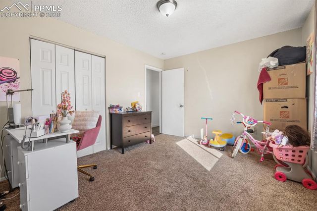 6830 Defoe Avenue, Colorado Springs, CO 80911