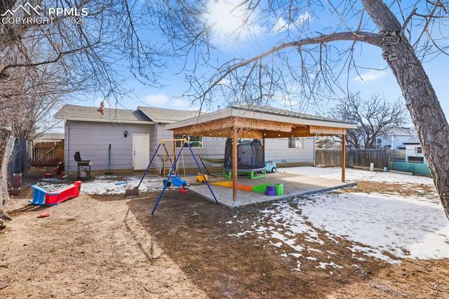 6830 Defoe Avenue, Colorado Springs, CO 80911