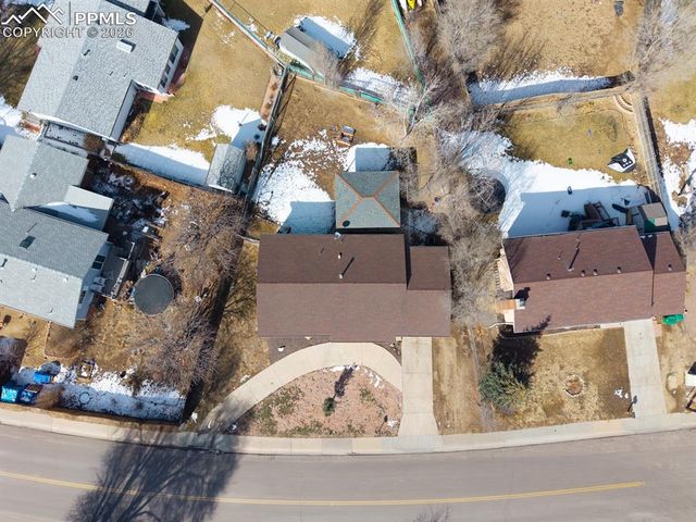 6830 Defoe Avenue, Colorado Springs, CO 80911