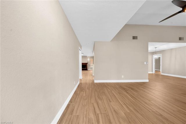 4160 5th AVE SW, Naples, FL 34119