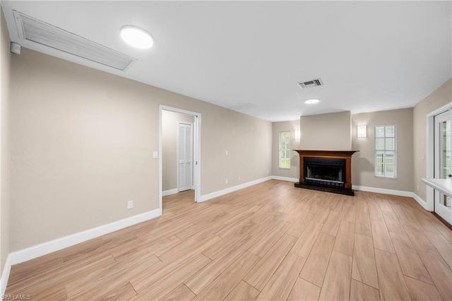 4160 5th AVE SW, Naples, FL 34119