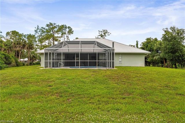 4160 5th AVE SW, Naples, FL 34119