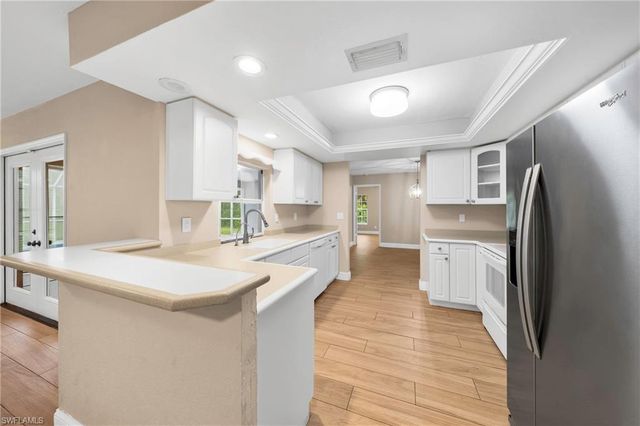 4160 5th AVE SW, Naples, FL 34119