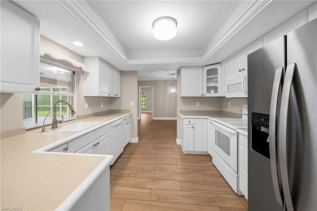 4160 5th AVE SW, Naples, FL 34119