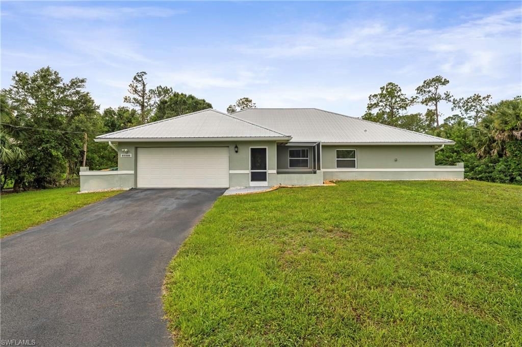 4160 5th AVE SW, Naples, FL 34119