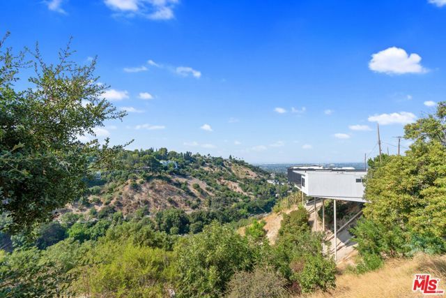 3664 Oakfield Drive, Sherman Oaks (los Angeles), CA 91423