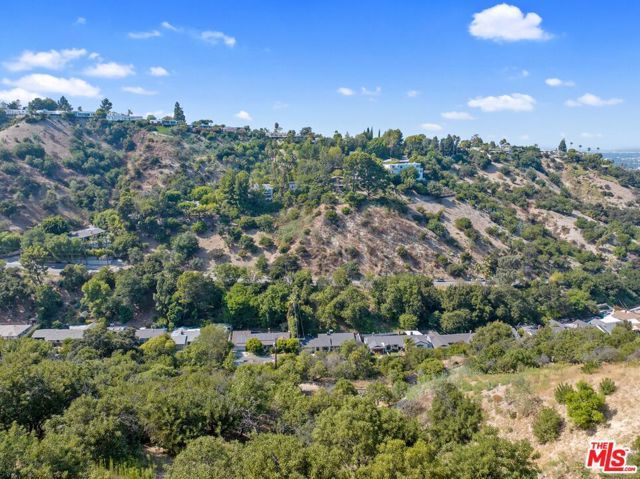3664 Oakfield Drive, Sherman Oaks (los Angeles), CA 91423