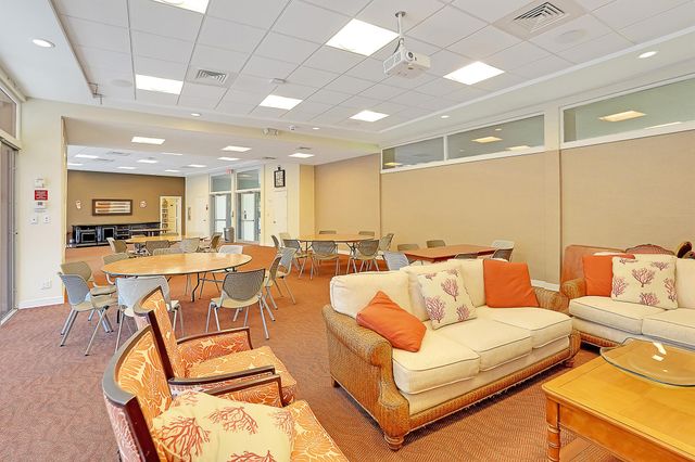 1537 E Hillsboro Boulevard 139, Deerfield Beach, FL 33441