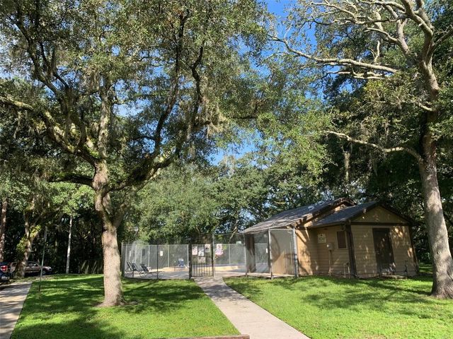 11715 RAINTREE VILLAGE BOULEVARD A, Temple Terrace, FL 33617