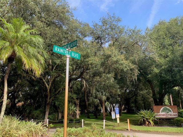 11715 RAINTREE VILLAGE BOULEVARD A, Temple Terrace, FL 33617