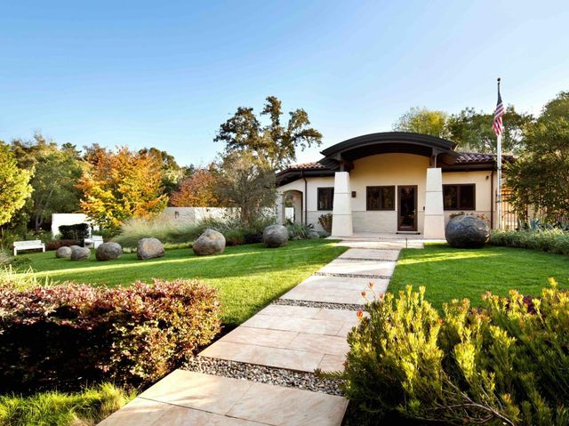 27500 La Vida Real, Los Altos Hills, CA 94022