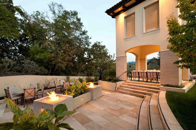 27500 La Vida Real, Los Altos Hills, CA 94022