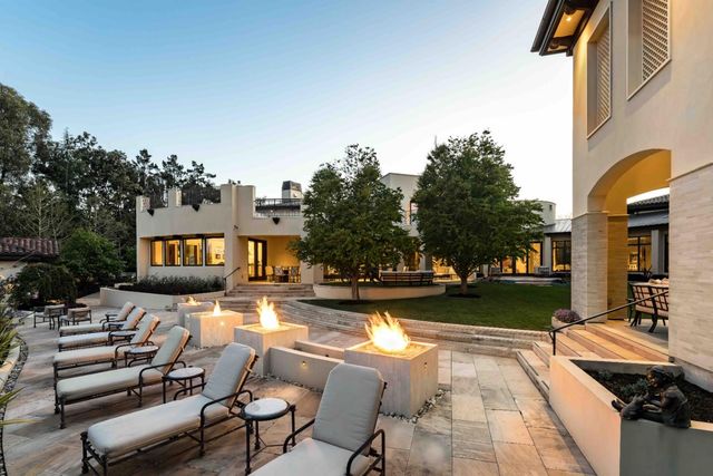 27500 La Vida Real, Los Altos Hills, CA 94022
