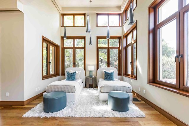 27500 La Vida Real, Los Altos Hills, CA 94022