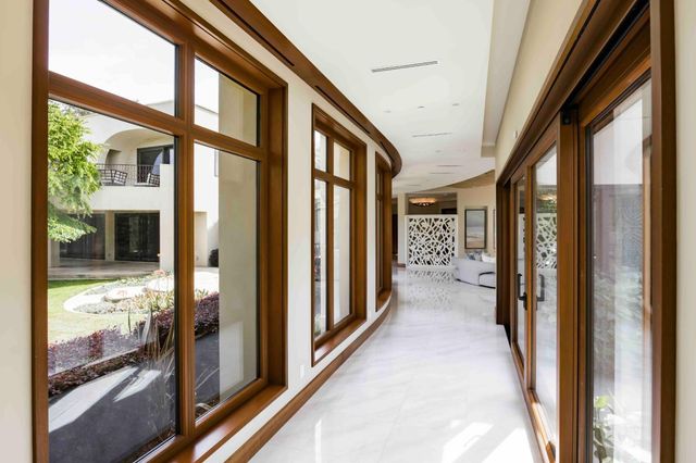 27500 La Vida Real, Los Altos Hills, CA 94022