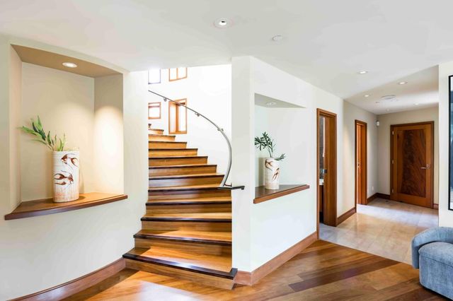 27500 La Vida Real, Los Altos Hills, CA 94022