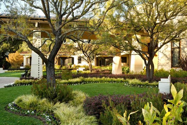 27500 La Vida Real, Los Altos Hills, CA 94022
