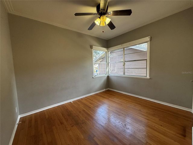 915 E WALNUT STREET, Lakeland, FL 33801