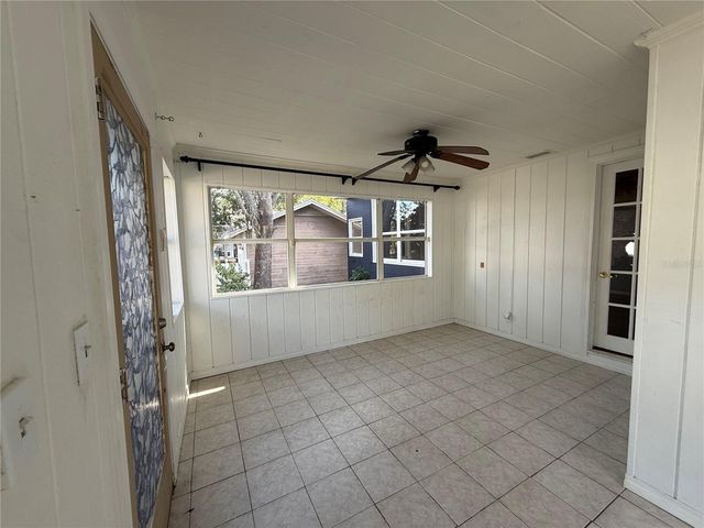 915 E WALNUT STREET, Lakeland, FL 33801