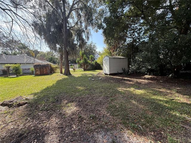 915 E WALNUT STREET, Lakeland, FL 33801