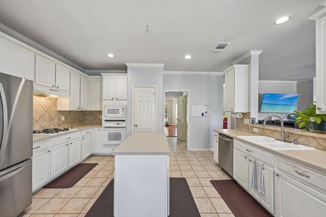 2613 Broussard Court, Seabrook, TX 77586