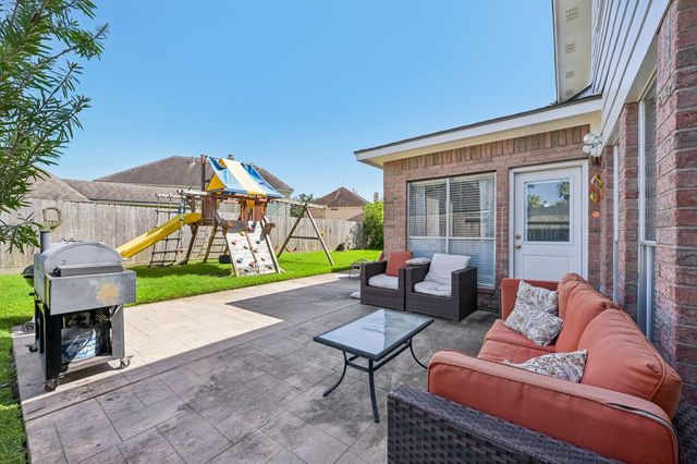 2613 Broussard Court, Seabrook, TX 77586