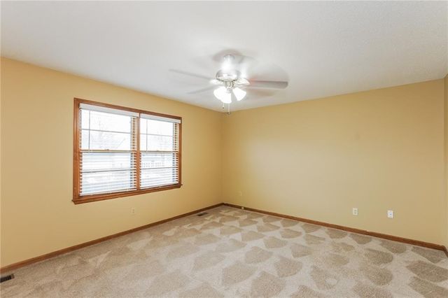 14801 S Brougham Drive, Olathe, KS 66062