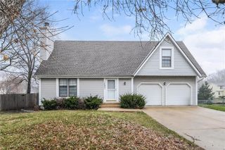 14801 S Brougham Drive, Olathe, KS 66062