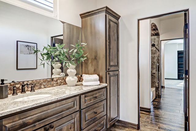 6535 Vista Del Prado Road NW, Albuquerque, NM 87120