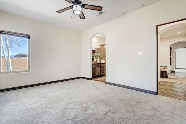 6535 Vista Del Prado Road NW, Albuquerque, NM 87120