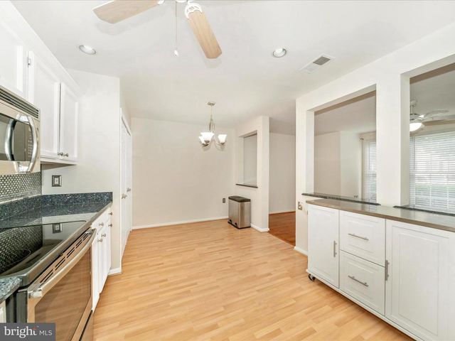 10714 KINGS RIDING WAY #T3-21, Rockville, MD 20852