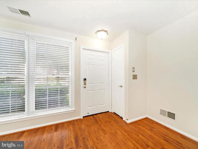 10714 KINGS RIDING WAY #T3-21, Rockville, MD 20852