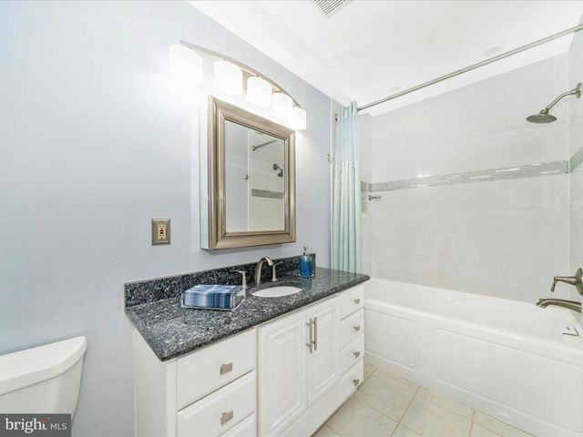 10714 KINGS RIDING WAY #T3-21, Rockville, MD 20852